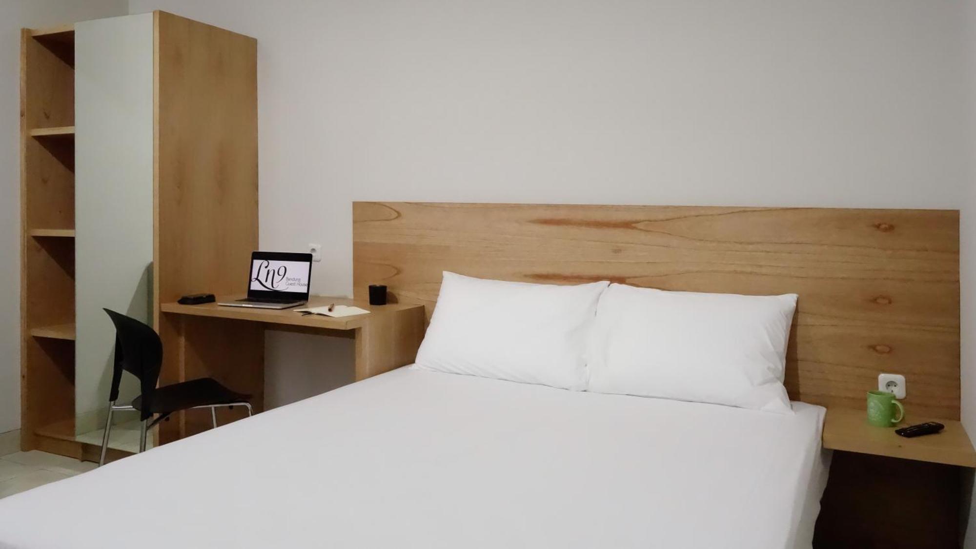 Ln9 Bandung Guest House מראה חיצוני תמונה