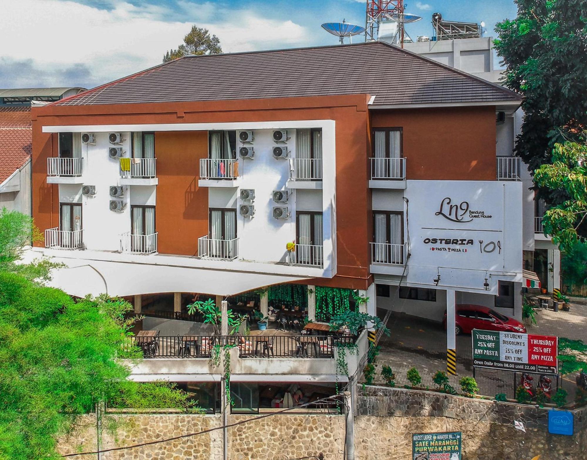 Ln9 Bandung Guest House מראה חיצוני תמונה